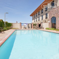 Holiday Inn Express Hotel & Suites Atascadero 