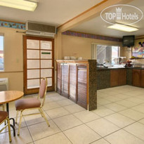 Ramada Anaheim Maingate North Зал для завтраков