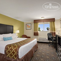 Ramada Anaheim Maingate North 