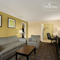 Ramada Anaheim Maingate North 