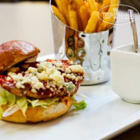 Embassy Suites Mandalay Beach Hotel & Resort 