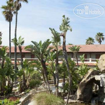 Embassy Suites Mandalay Beach Hotel & Resort 