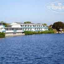 Coral Reef Inn & Suites