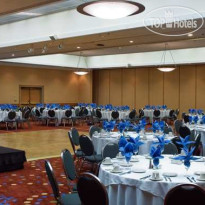 DoubleTree by Hilton Hotel Bakersfield 