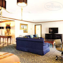 DoubleTree by Hilton Hotel Bakersfield 