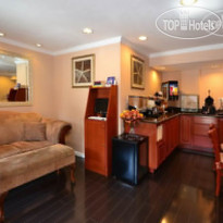 Best Western Carmels Town House Lodge 