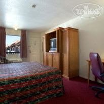 Days Inn Castaic Six Flags Magic Mountain 