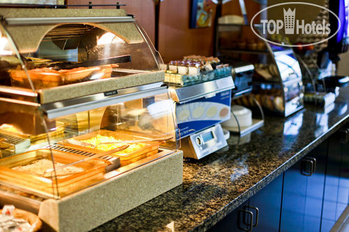 New photos from tourists Holiday Inn Express Hotel & Suites Cathedral City 3*