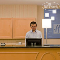 Holiday Inn Express Colton-Riverside North 