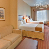 Holiday Inn Express Hotel & Suites Corona