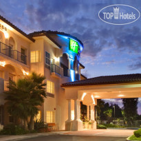 Holiday Inn Express Hotel & Suites Corona