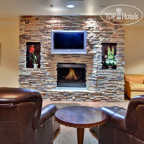 Holiday Inn Express Hotel & Suites Corona