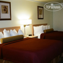 Best Western Plus Northwoods Inn 