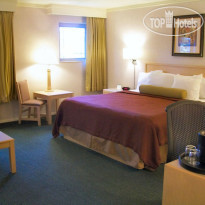 Best Western Plus Northwoods Inn 