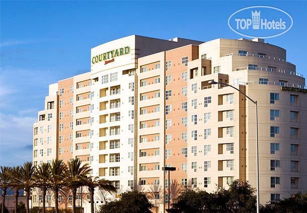 Hotelier's photos Courtyard Oakland Emeryville 3*