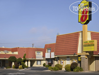 Hotel photo Super 8 Eureka 2*