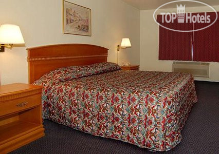 New photos from tourists Econo Lodge Fontana 2*