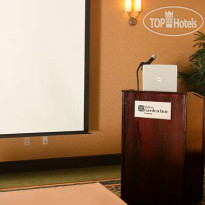 Hilton Garden Inn Fontana 