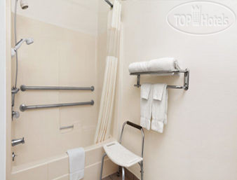 New photos from tourists Travelodge Fort Bragg 2*