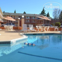 Days Inn & Suites Fountain Valley Huntington Beach 