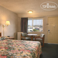 Days Inn Fresno Central 