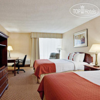 Holiday Inn Fresno-Airport