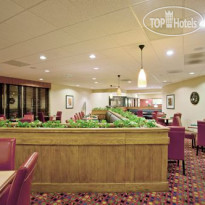 Holiday Inn Fresno-Airport