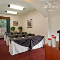 Ramada Fresno Northwest