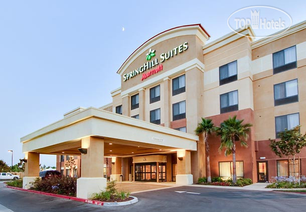Hotel photo SpringHill Suites Fresno 3*