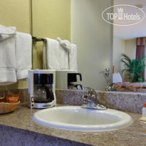 Days Inn Hayward Airport 