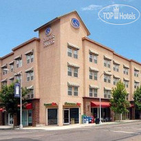 Comfort Suites Visalia