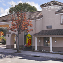 Super 8 Mountain View 