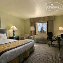 Ramada West Sacramento Hotel and Suites 