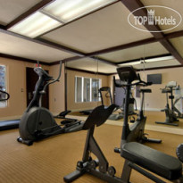 Ramada West Sacramento Hotel and Suites 