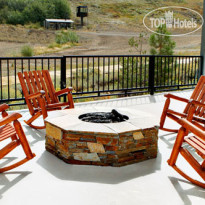 Red Wolf Lodge at Squaw Valley 