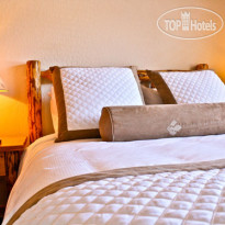 Red Wolf Lodge at Squaw Valley 