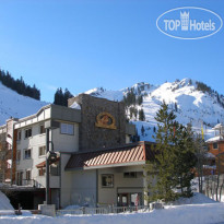 Red Wolf Lodge at Squaw Valley 