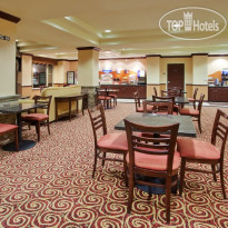 Holiday Inn Express Woodland 