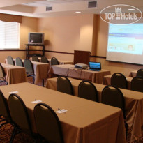 Holiday Inn Express Woodland 