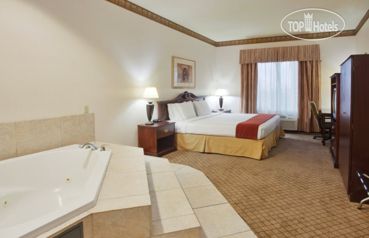 New photos from tourists Holiday Inn Express Woodland 2*