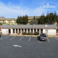 Beachway Inn and Suites Santa Cruz