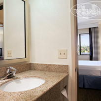 Days Inn Encinitas - Legoland Moonlight Beach 