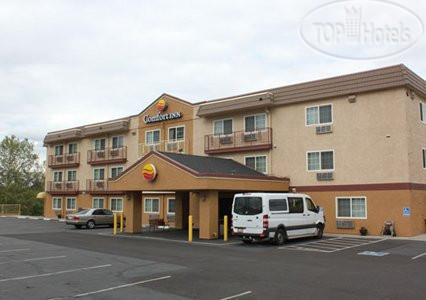 Hotelier's photos Comfort Inn Yreka 2*