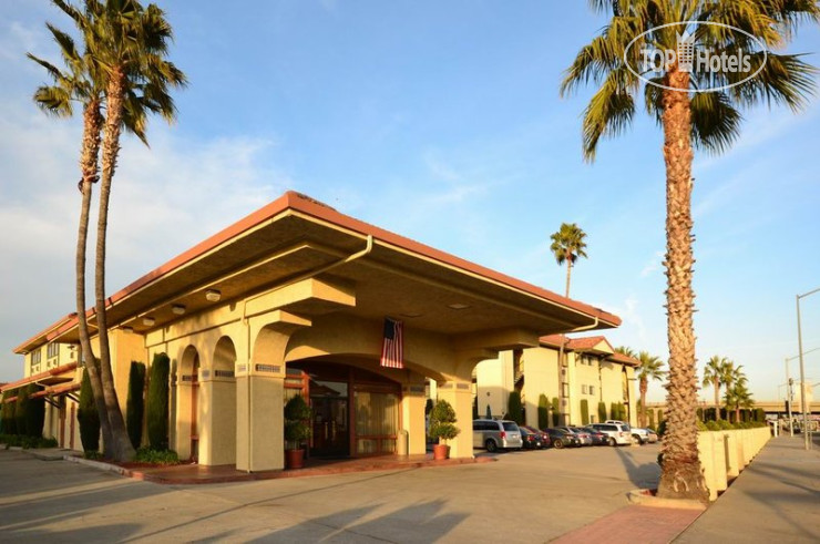 Best Western Plus Executive Inn & Suites