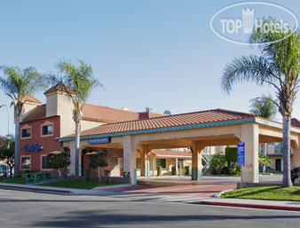 Lynwood Century Freeway Travelodge