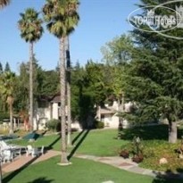 Los Gatos Lodge