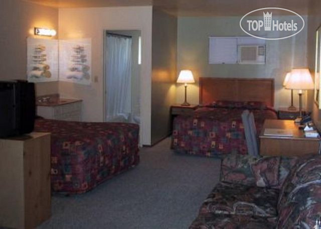 New photos from tourists Kelseyville Motel 2*