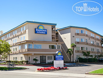 Hotel photo Days Inn and Suites Rancho Cordova 2*