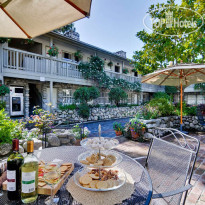 The Cobblestone Inn
