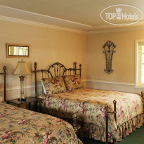 Coachmans Inn a Four Sisters Inn Номер